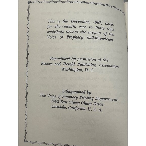 the avent keepsake paperback book 168 pages English red READ - Picture 7 of 9